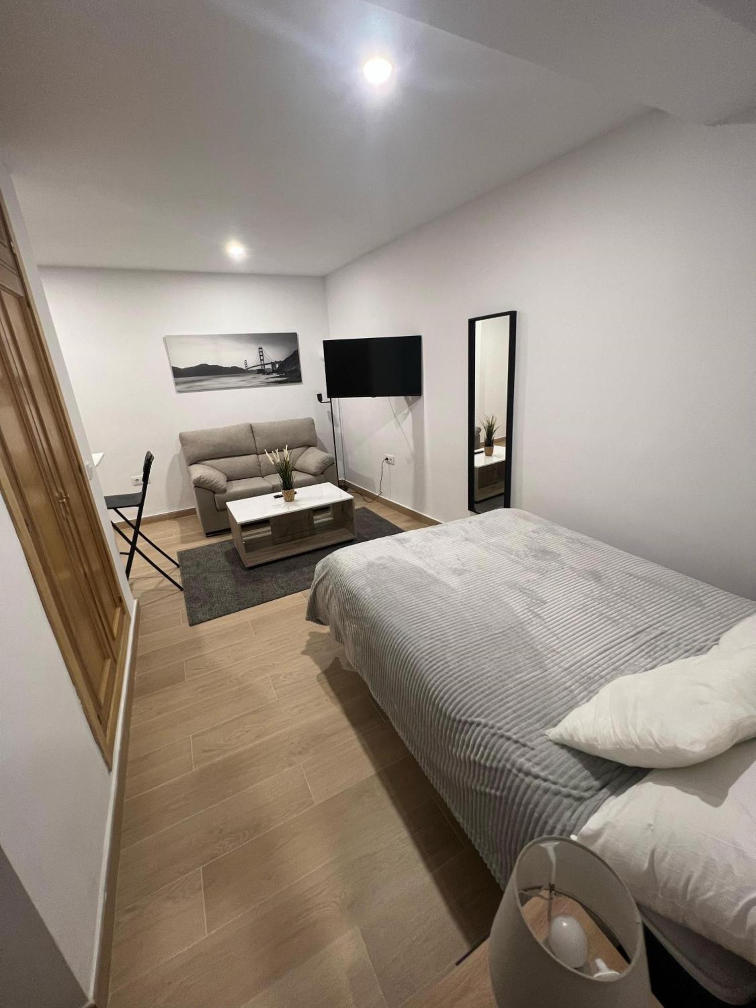 G&H Apartments - Apartamento Porvenir ヘレス エクステリア 写真