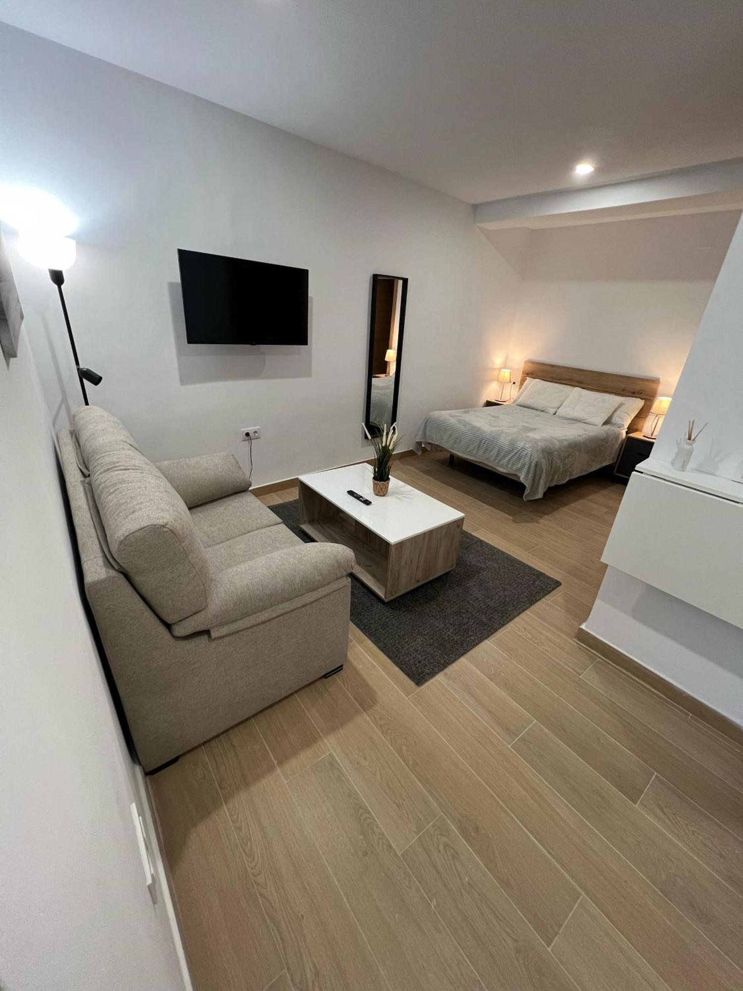 G&H Apartments - Apartamento Porvenir ヘレス エクステリア 写真